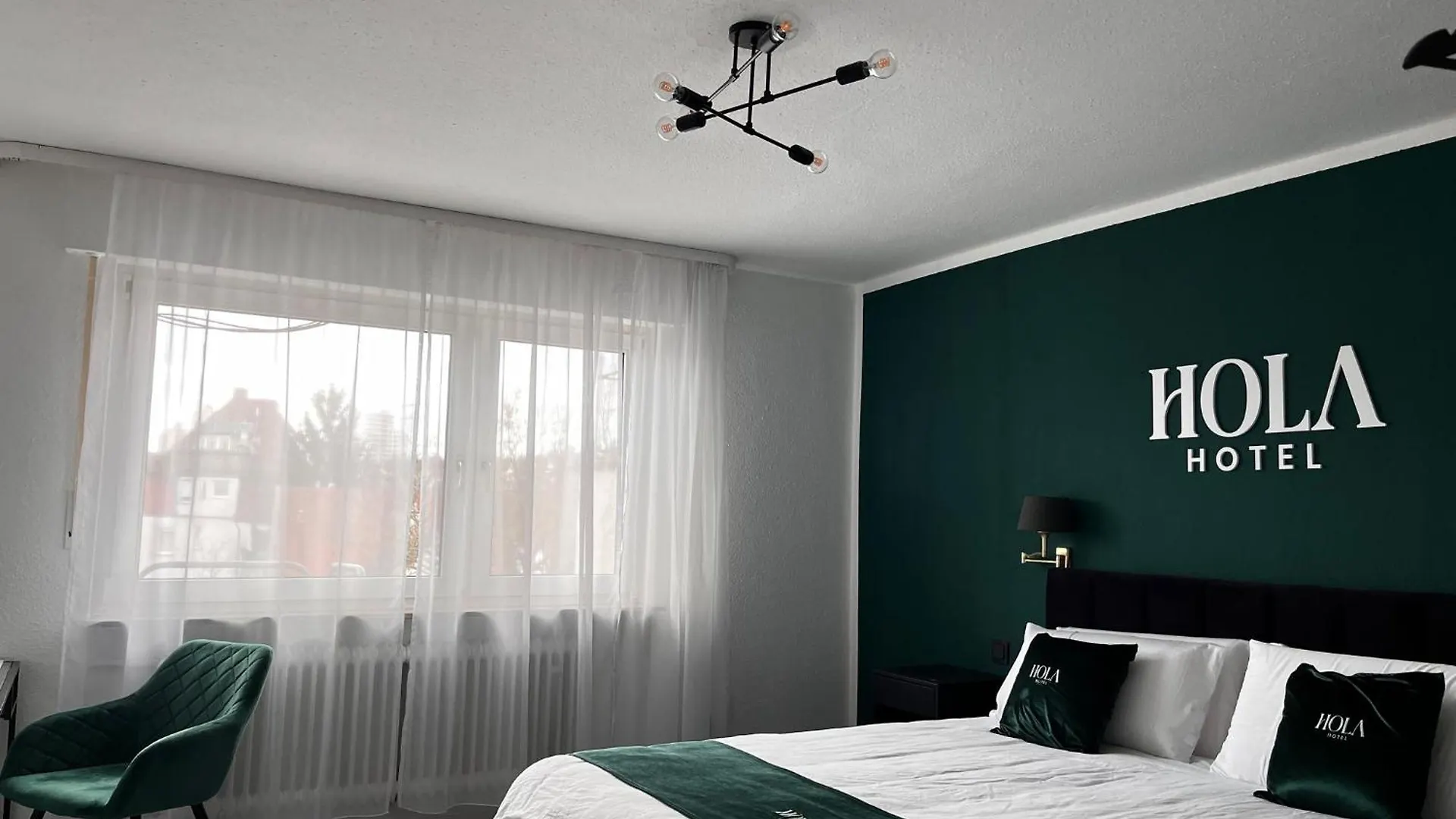 Hola Hotel שטוטגרט לינה וארוחת בוקר