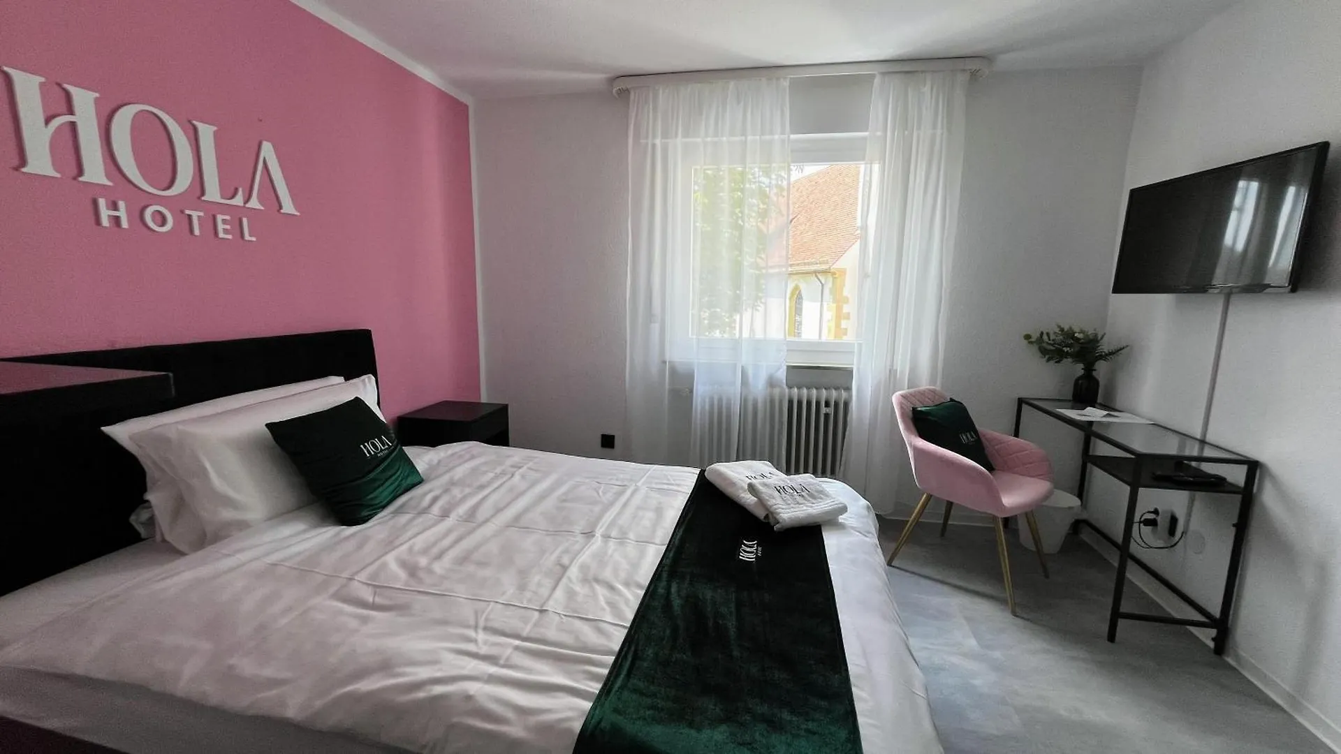 לינה וארוחת בוקר Hola Hotel שטוטגרט גרמניה